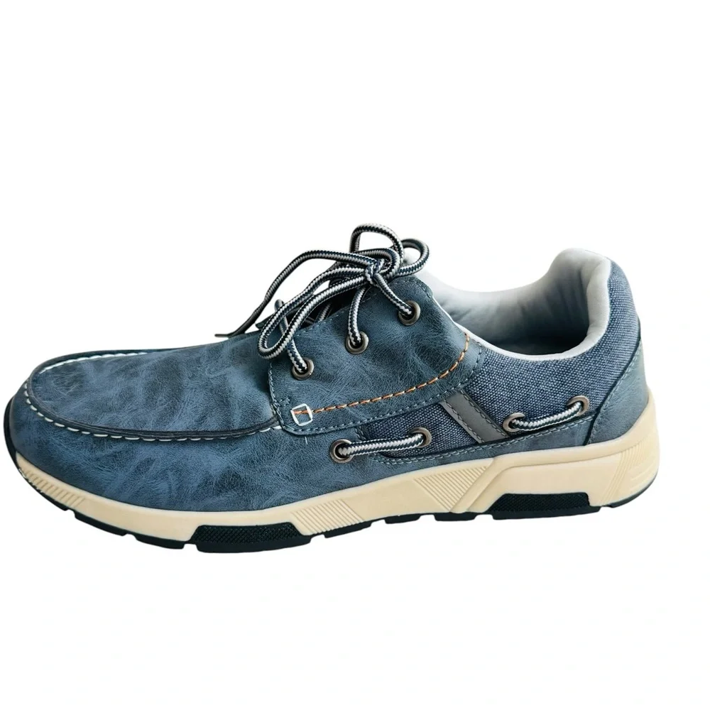 NWOB Men’s Boat Shoes Size 44 Blue Lace Up Casual Deck Comfort Sneakers